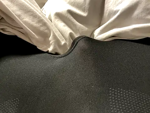 night8082 online show from November 2025 10:07:01 AM