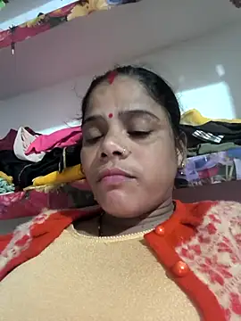 Snapshot of Hot_suini chatting on December 2025 07:58:01 AM Hot suini online show from December 2025 07:58:01 AM