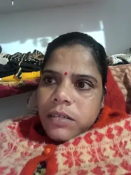 Snapshot of Hot_suini chatting on December 2025 06:42:02 AM Hot suini online show from December 2025 06:42:02 AM