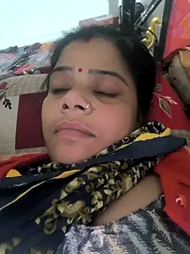 Snapshot of Hot_suini chatting on December 2025 06:48:02 PM Hot suini online show from December 2025 06:48:02 PM