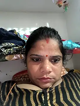 Hot suini online show from February 2026 07:45:02 AM