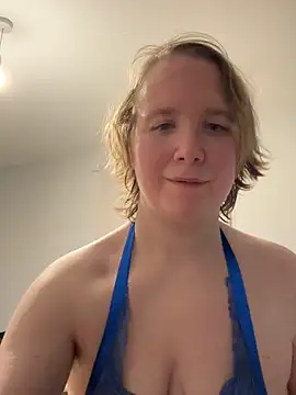 MollyWest  online show from November 2025 07:24:02 PM