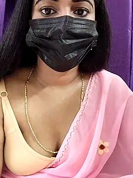 Snapshot of Honeya96 chatting on November 2025 01:53:02 PM Honeya96 online show from November 2025 01:53:02 PM