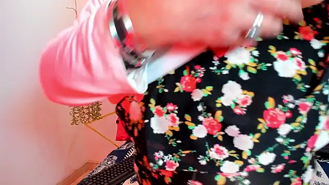 Victoriaa Anderson online show from December 2025 11:00:01 PM