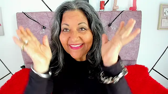 Victoriaa Anderson online show from February 2026 02:13:01 PM