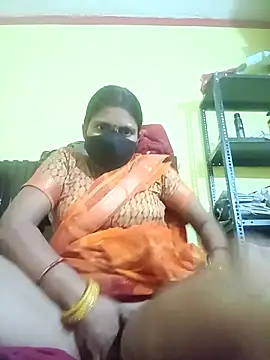 Snapshot of Hotbhabhi_089 chatting on March 2026 04:32:01 PM Hotbhabhi 089 online show from March 2026 04:32:01 PM