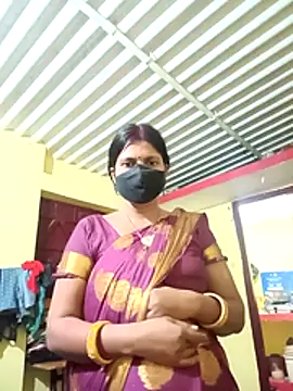 Snapshot of Hotbhabhi_089 chatting on March 2026 04:44:01 PM Hotbhabhi 089 online show from March 2026 04:44:01 PM