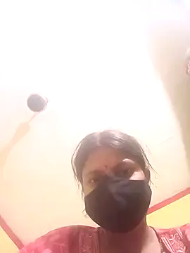 Snapshot of Hotbhabhi_089 chatting on April 2026 07:07:02 PM Hotbhabhi 089 online show from April 2026 07:07:02 PM