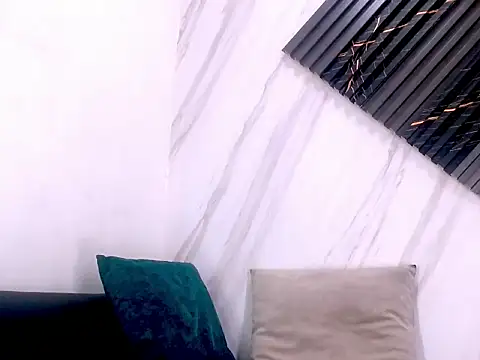 Liam York  online show from February 2026 04:41:02 AM