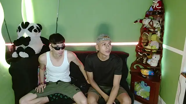 Kurt williams1 online show from December 2025 11:54:01 PM