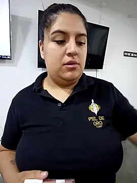 Snapshot of Hammy-steve01 chatting on November 2025 01:32:02 PM Hammy-steve01 online show from November 2025 01:32:02 PM