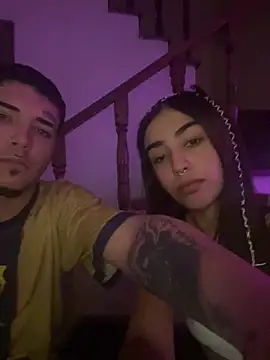 Snapshot of Babyzinha420 chatting on November 2025 04:01:02 AM Babyzinha420 online show from November 2025 04:01:02 AM