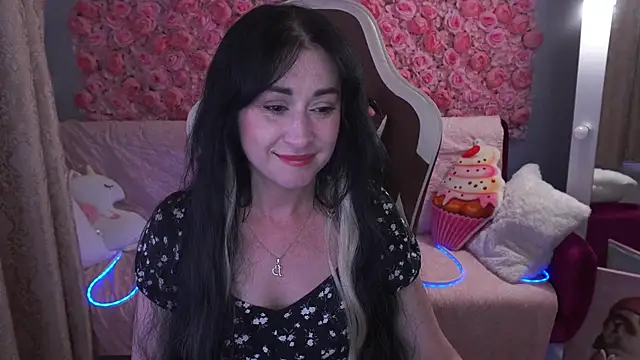 CarolinaaFoxyyy online show from May 2026 06:57:01 PM