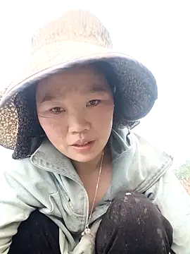 blonde blg online show from March 2026 02:24:02 AM