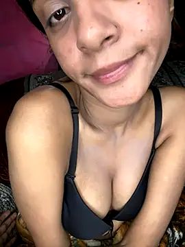 Your   Moonlight online show from December 2025 08:02:01 PM