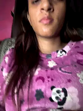 Your   Moonlight online show from December 2025 07:31:01 PM