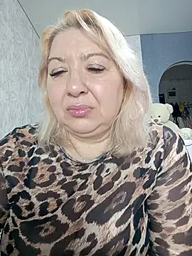 Snapshot of URALS-BOOBS chatting on December 2025 07:40:02 PM URALS-BOOBS online show from December 2025 07:40:02 PM