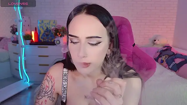 Snapshot of Darineko_ chatting on March 2026 03:12:01 AM Darineko online show from March 2026 03:12:01 AM