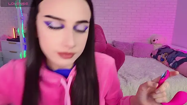 Snapshot of Darineko_ chatting on March 2026 03:23:02 AM Darineko online show from March 2026 03:23:02 AM