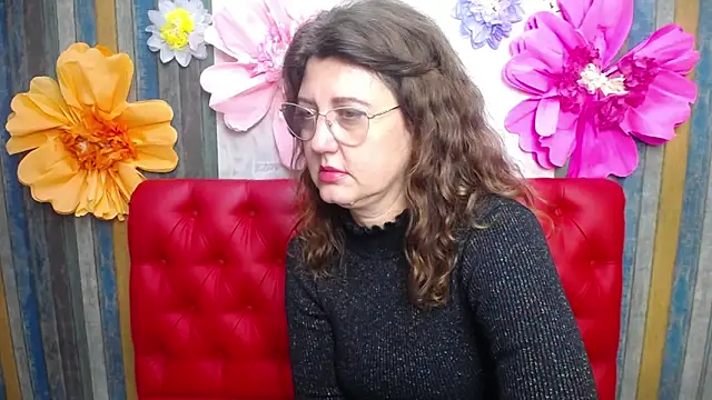 RoseHille online show from December 2025 02:48:01 PM