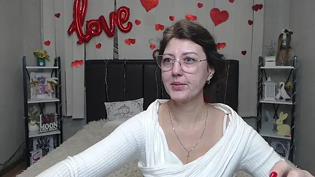 Snapshot of RoseHille chatting on March 2026 05:59:02 AM RoseHille online show from March 2026 05:59:02 AM