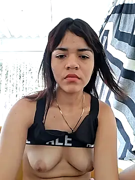 Skinny Wet online show from November 2025 12:56:01 PM