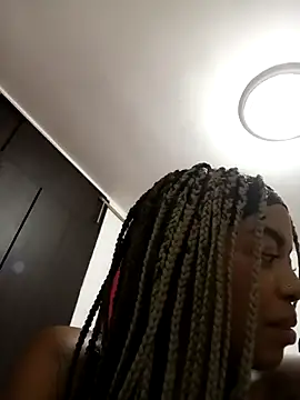 lunavelvet282711 online show from November 2025 12:49:01 AM