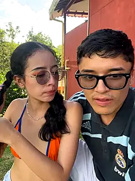 SAMANTHA AND PETER online show from December 2025 08:25:01 PM