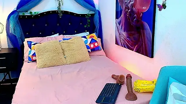 KATY LOWERY online show from January 2026 03:10:02 AM