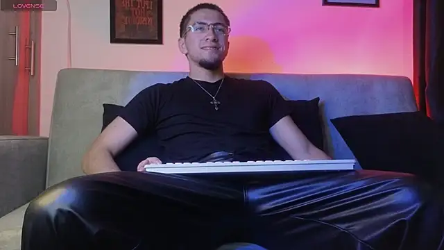 AresMassimoX online show from April 2026 01:59:02 PM