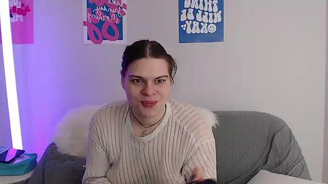 Dona Mafia online show from December 2025 11:22:02 PM