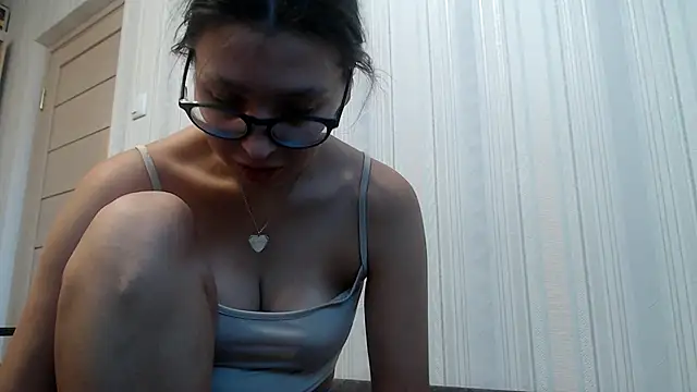 your  gena online show from November 2025 12:15:02 PM