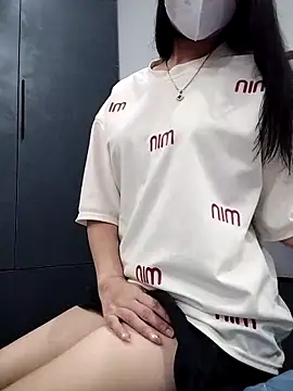   Anna    online show from December 2025 01:31:02 PM