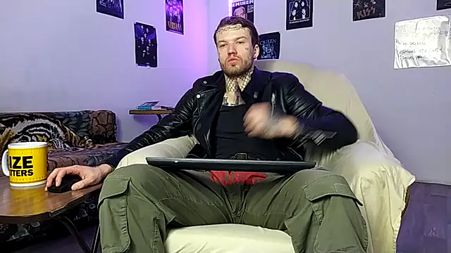 Huntall77 online show from February 2026 04:30:01 AM