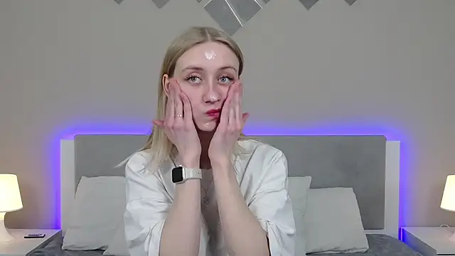 Snapshot of RachaelCute chatting on March 2026 09:15:02 AM RachaelCute online show from March 2026 09:15:02 AM