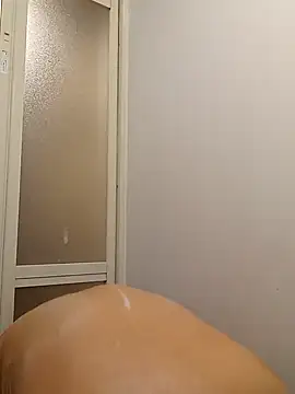 yu-yu28 online show from November 2025 04:55:01 PM