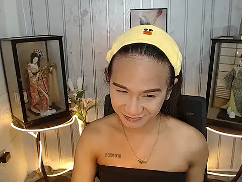 Snapshot of horsecock_gabriela chatting on March 2026 02:15:01 AM horsecock gabriela online show from March 2026 02:15:01 AM