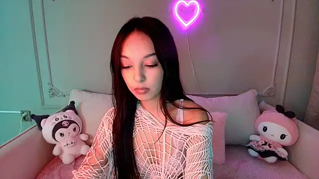 mooniejin online show from December 2025 12:54:01 PM