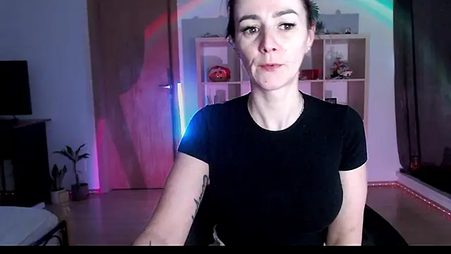 MissyDior8 online show from December 2025 07:58:02 AM