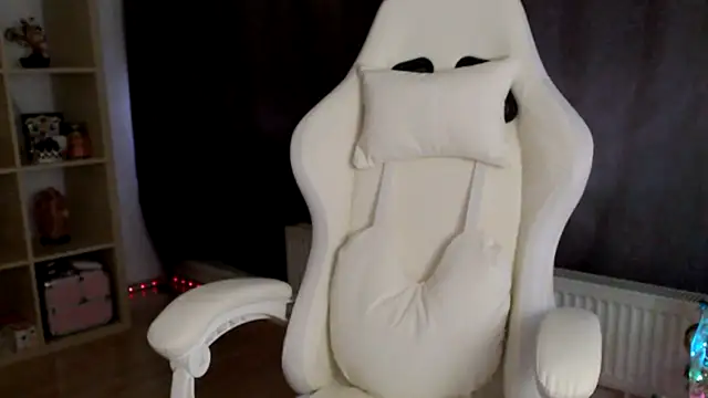 MissyDior8 online show from January 2026 07:44:01 AM