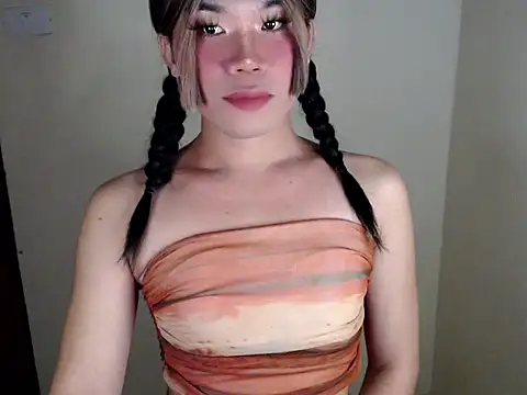 Snapshot of dazzlingcarol chatting on February 2026 10:45:02 AM dazzlingcarol online show from February 2026 10:45:02 AM
