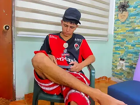 naughty boy Maicoll online show from November 2025 11:27:02 AM