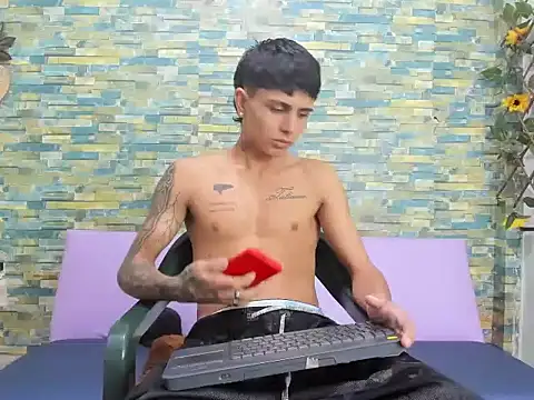 naughty boy Maicoll online show from November 2025 12:00:02 PM