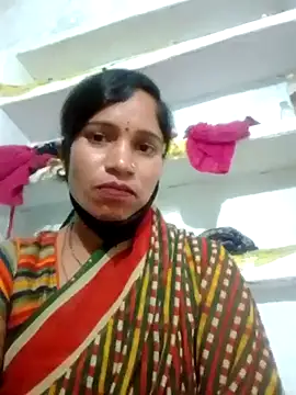 DESIIDIVA online show from November 2025 03:11:01 PM