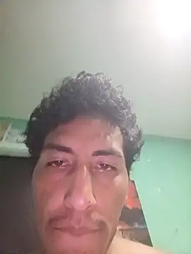 Snapshot of charlyver36 chatting on November 2025 03:31:01 AM charlyver36 online show from November 2025 03:31:01 AM