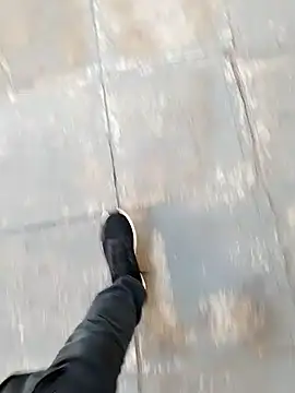 Snapshot of Unknown18cm@xh chatting on December 2025 08:42:02 AM Unknown18cmxh online show from December 2025 08:42:02 AM