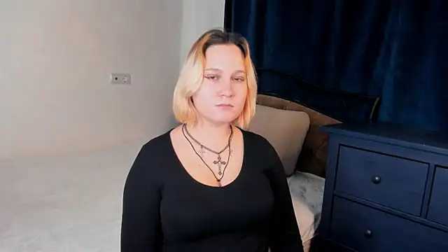 SecretVenom online show from November 2025 08:08:02 AM