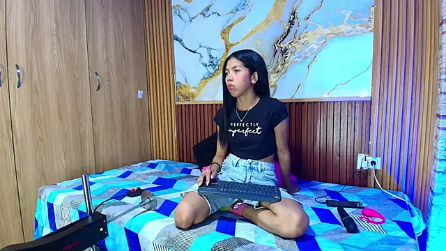 meliangels303av online show from March 2026 03:42:02 AM