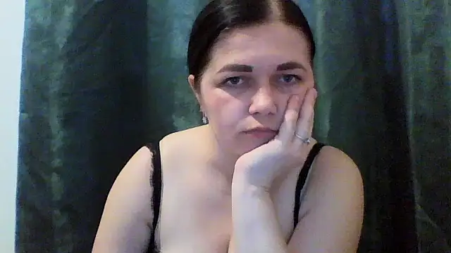 Vitalina282128 online show from April 2026 05:38:01 AM