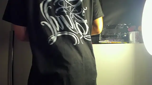 tank steel online show from November 2025 02:32:02 AM